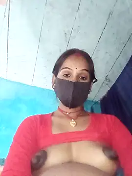 Nandani-758 webcam