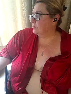 Iceprincess2bad4u webcam