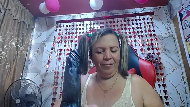 alina_maturehot webcam