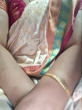 indianhotwife639 webcam