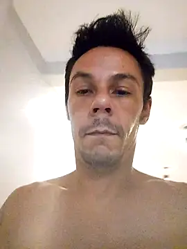 Santanacumxplod webcam