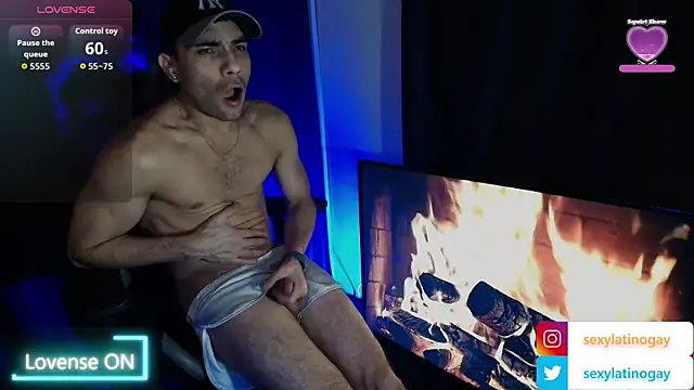sexylatin0gay webcam