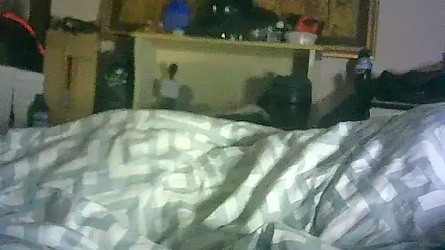 ON3YOULLN3VER_FIR3 webcam