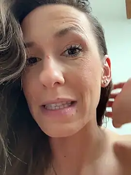 lola_tentatiion webcam