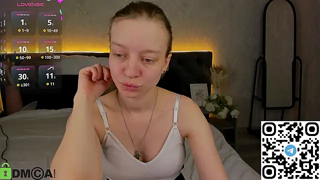 Michelle_Blond webcam