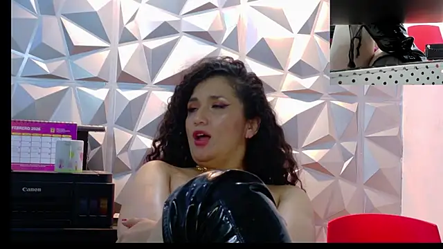 Dakota_Rainbow22 webcam