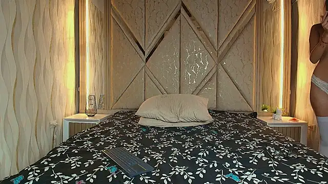 Hotcouple_222 webcam