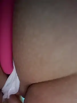 AbellaDesiree webcam