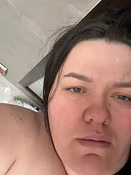 SunnyLeila2101 webcam