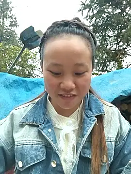 liu-liusexy - Liu-liusexy's free webcam - UK Sex Cams