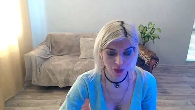 SexyBeatriice webcam