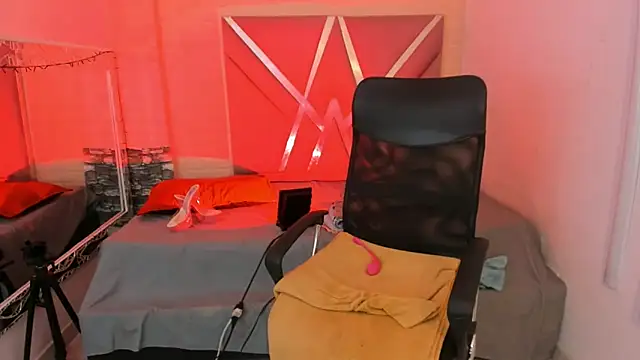 CandyLatinHott webcam