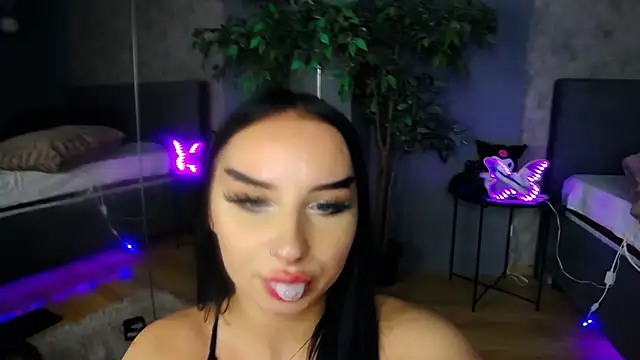 ScarlettJakobs webcam