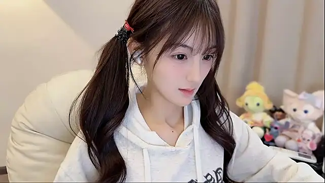 美女LH7在线直播