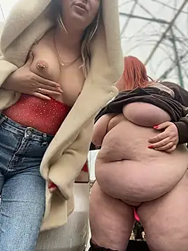 SweetCuteGirls1023 webcam