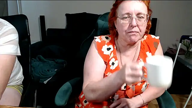 JoannaAndNeighbour webcam