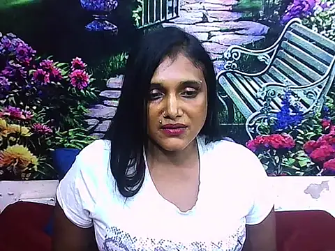 IndianSexyLady20 webcam