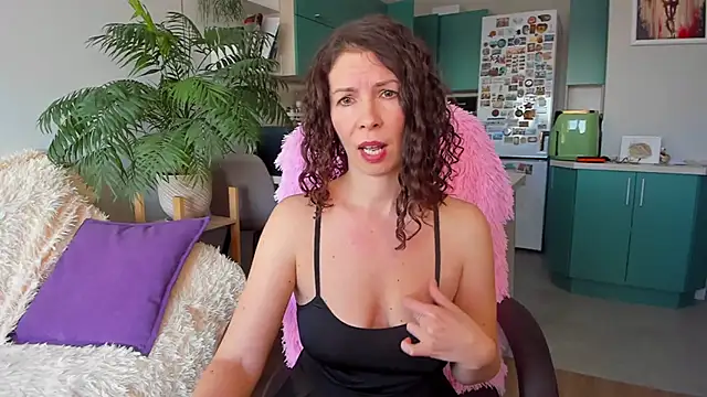 ChristinaGlory webcam