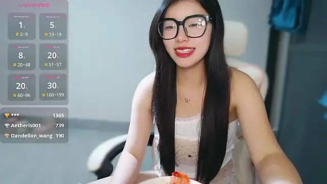 美女-XiaoYu-777在线直播