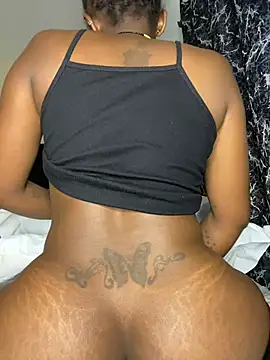 Webcam Model (Sexy_barb2)  is live.Free join now!