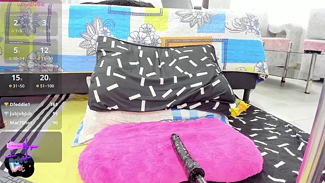 JhordanAndDanna webcam