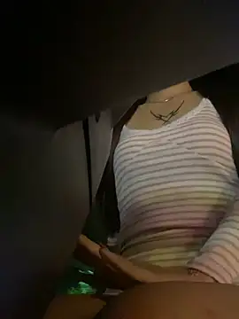 __babyshowpublic__ - __BabyShowPublic__'s free webcam