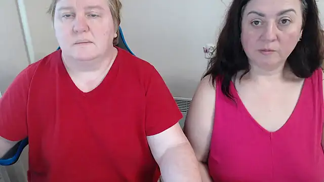 Bertie_Adeline webcam