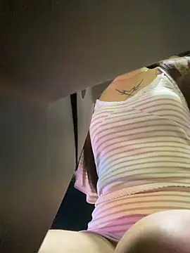 __BabyShowPublic__ webcam