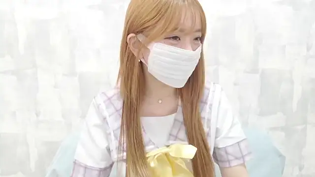 LOVE_MOMO_LOVE webcam