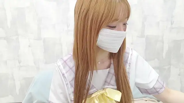 LOVE_MOMO_LOVE webcam