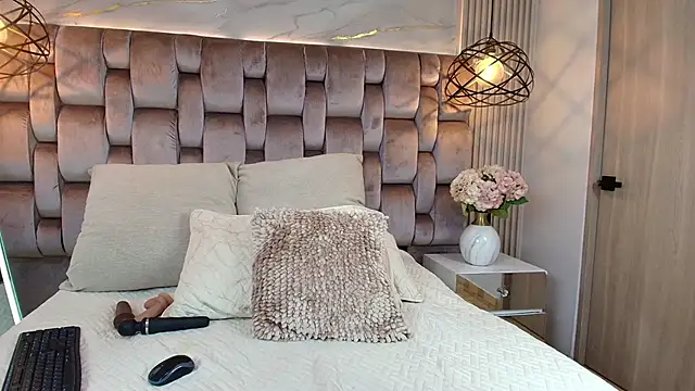 DulceEstrella_ webcam