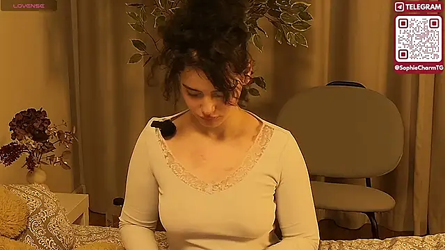 SophieCharm webcam