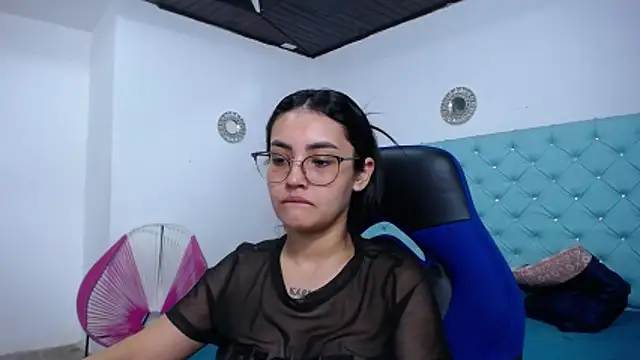 kathe-mills235 webcam