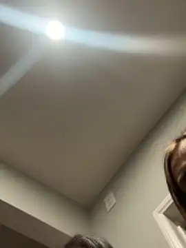 itsdemontimeonME webcam