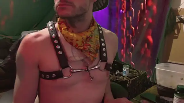 MasterDaddyCool webcam