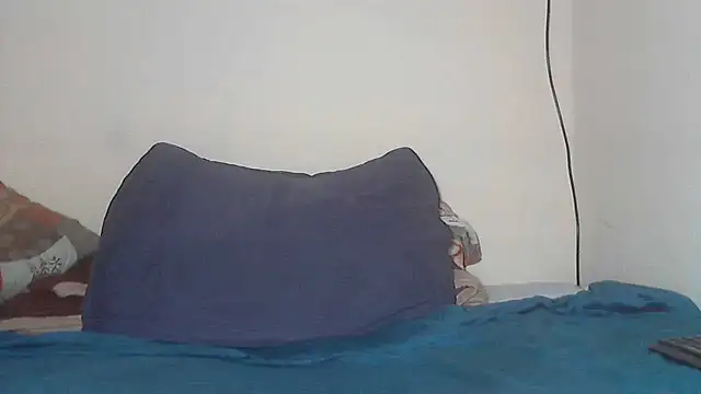 AnnabigpussyXO webcam