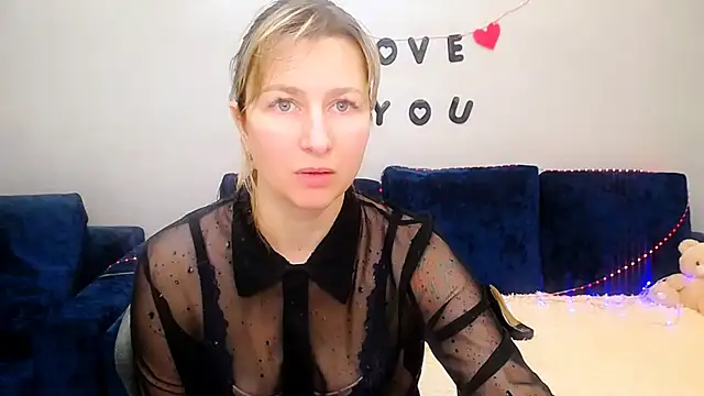 Incredible_Ariela webcam