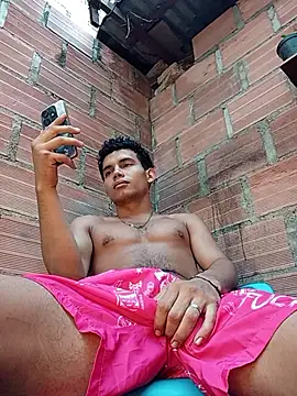 alex_candela webcam