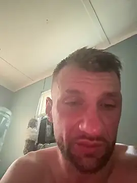 sexyhotstud12 webcam