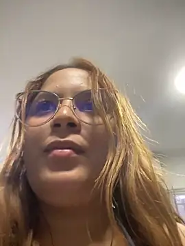 mariana_blondee webcam