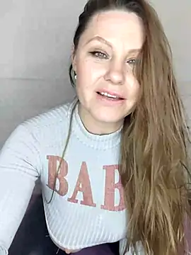 Webcam Model (SexyMichellexo)  is live.Free join now!