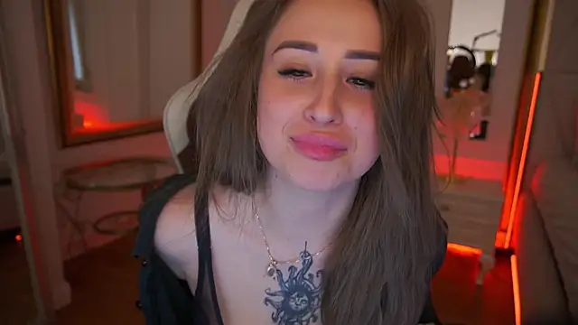 GentleAdellee webcam