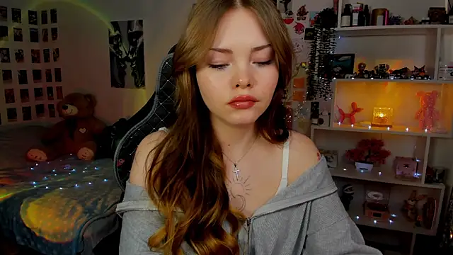 AkiraKatsu from StripChat is Freechat