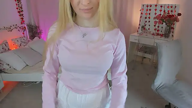Laly_Peach webcam