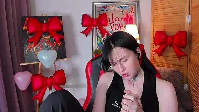 BakugoKatsuki webcam