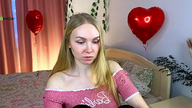 olivia_hi webcam