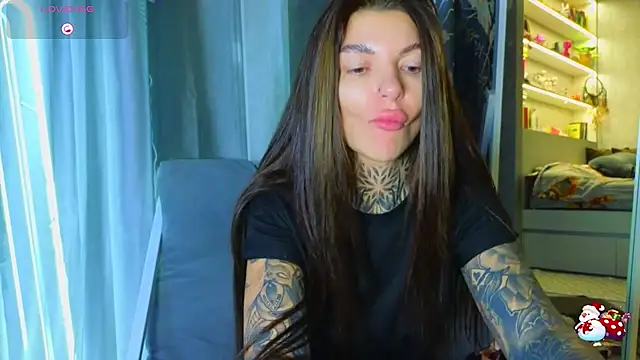 tattooedBabyy webcam