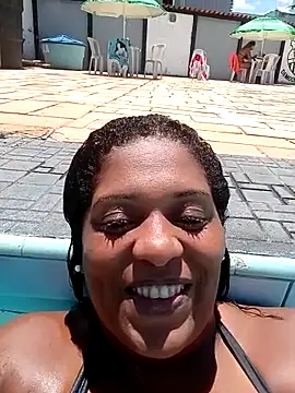 Maliaebonyfetish webcam