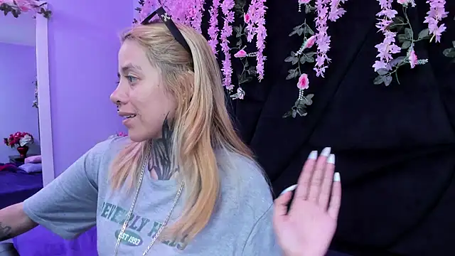 Dakota_Angell_ webcam