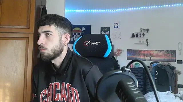 maestroboris95 webcam